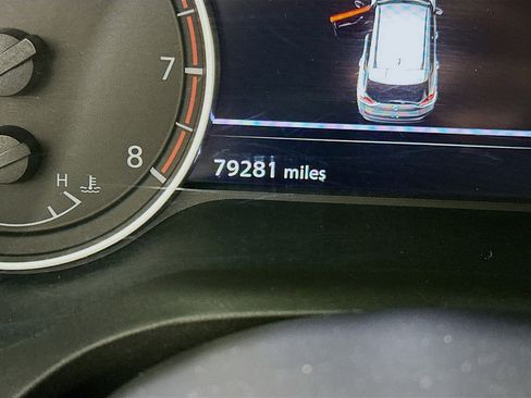 Used 2022 Nissan Rogue SV image 19