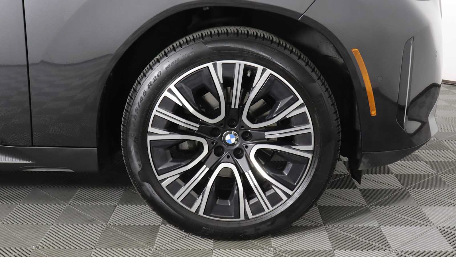 Used 2026 BMW X3 xDrive30i w/ Premium Package AWD/4WD image 7