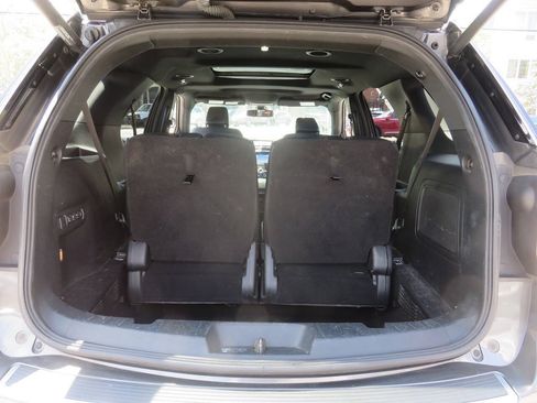 Used 2018 Ford Explorer Platinum AWD/4WD image 27