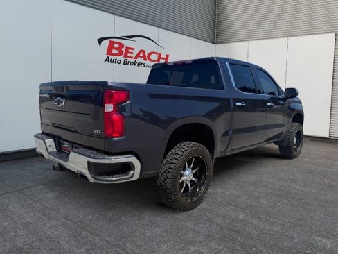 Used 2022 Chevrolet Silverado 1500 LTZ AWD/4WD image 13