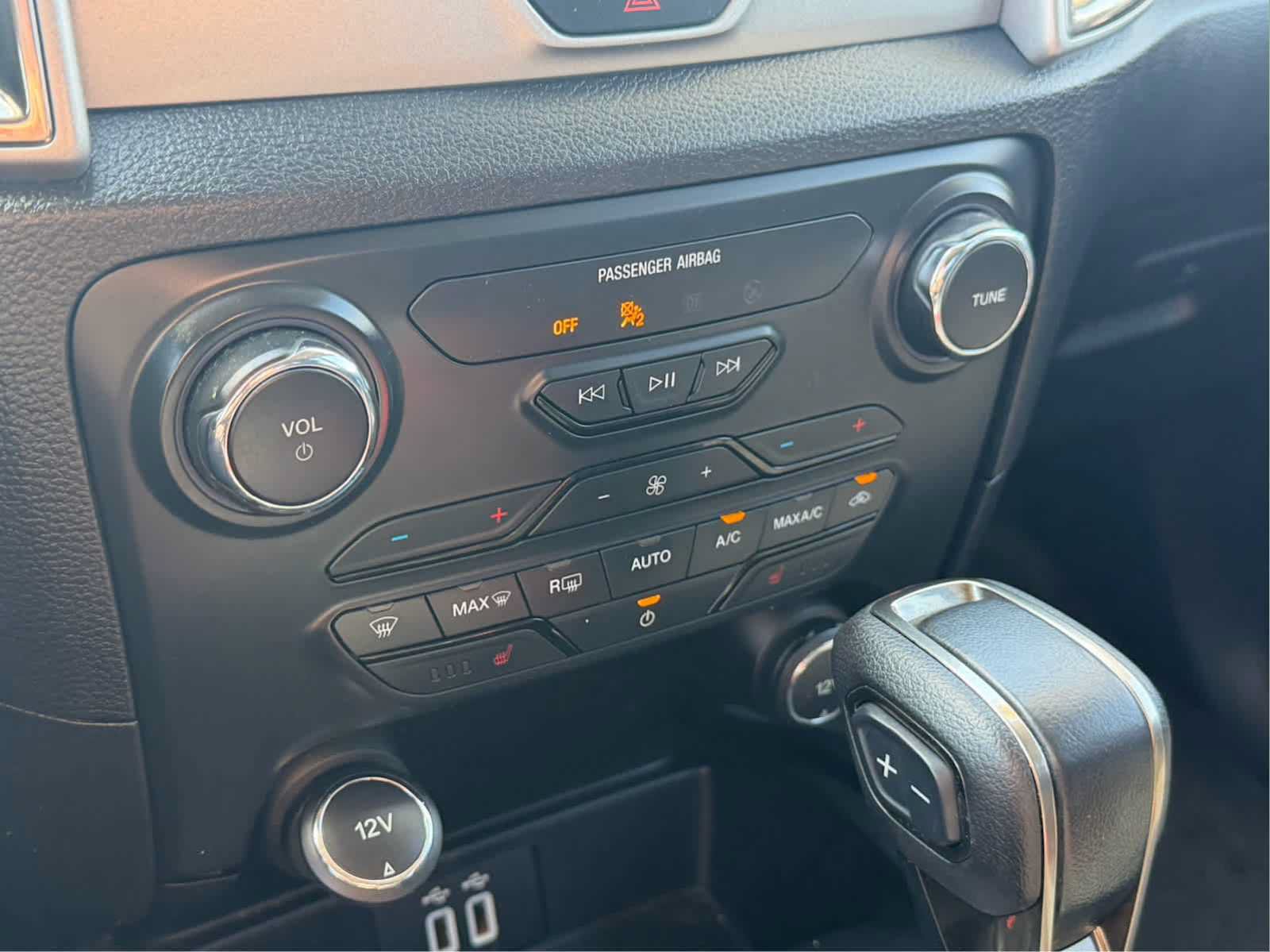 Used 2019 Ford Ranger XLT w/ Equipment Group 302A Luxury AWD/4WD image 30