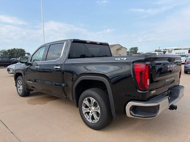 Used 2024 GMC Sierra 1500 SLT AWD/4WD image 8