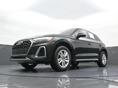Used 2023 Audi Q5 2.0T Premium AWD/4WD image 23