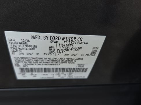 Used 2017 Ford Explorer XLT w/ Equipment Group 202A image 24