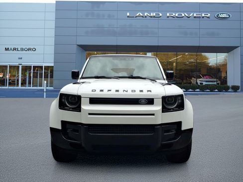 New 2026 Land Rover Defender 110 X-Dynamic SE AWD/4WD image 8
