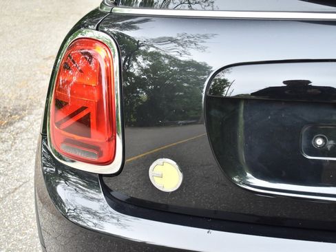 Used 2024 MINI Cooper SE FWD image 37