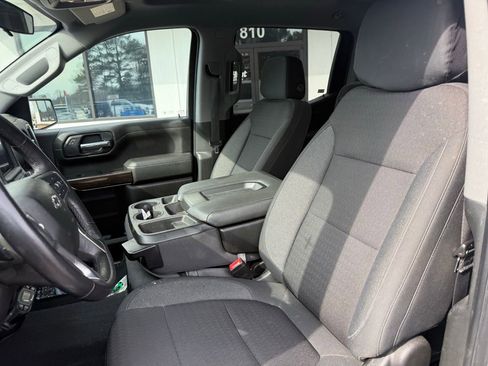 Used 2022 Chevrolet Silverado 1500 RST image 3