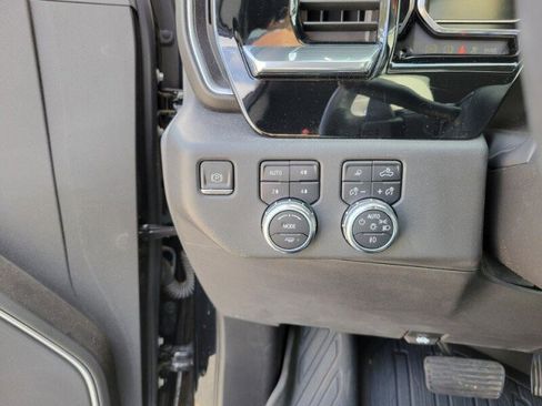 Used 2022 GMC Sierra 1500 SLT w/ SLT Premium Plus Package image 20