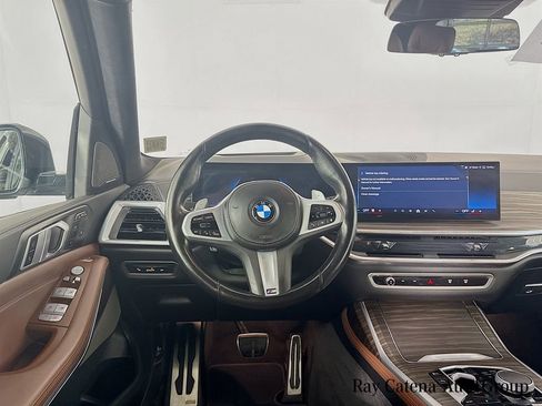 Certified 2024 BMW X7 xDrive40i AWD/4WD image 24
