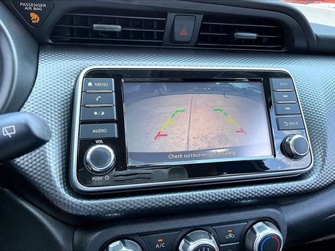 Used 2019 Nissan Kicks S FWD image 26