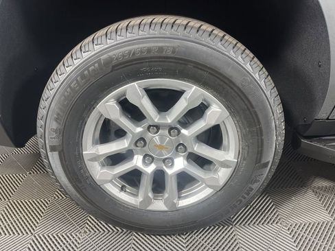 New 2026 Chevrolet Tahoe LS image 17