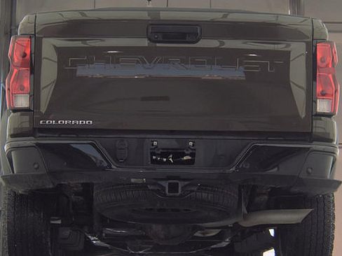 Used 2024 Chevrolet Colorado Trail Boss w/ Technology Package AWD/4WD image 6