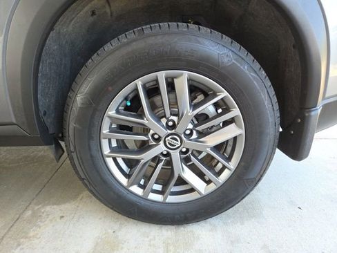 Used 2021 Nissan Rogue S AWD/4WD image 61