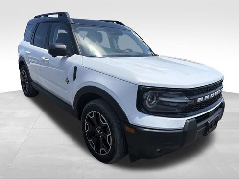 Used 2025 Ford Bronco Sport Outer Banks w/ Outer Banks Tech Package+ AWD/4WD image 15