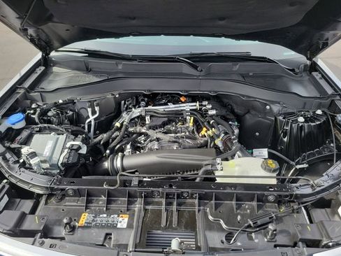Used 2025 Ford Explorer Active image 26