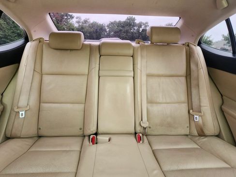 Used 2015 Lexus ES 350 w/ Luxury Package FWD image 17