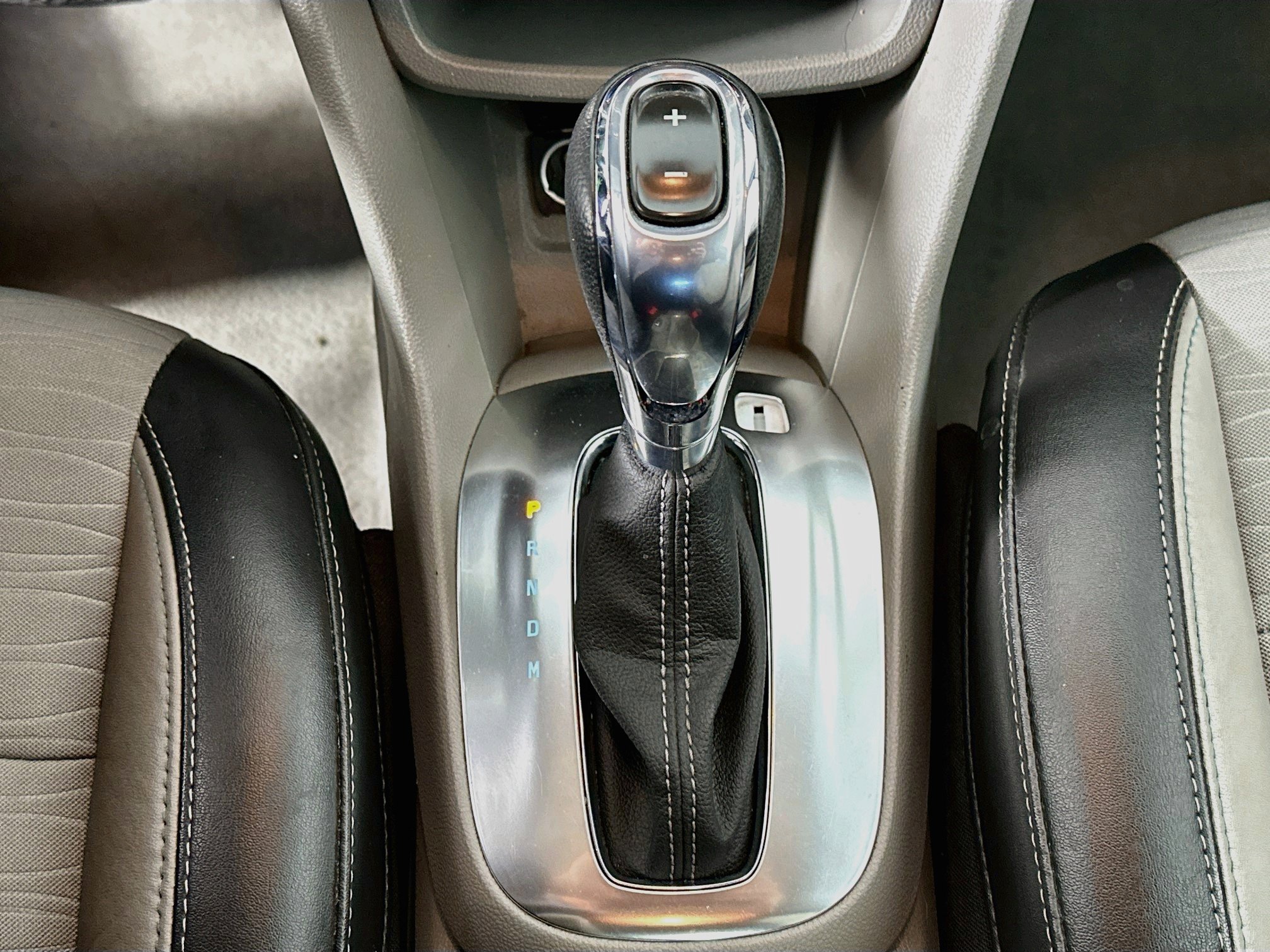 Used 2015 Buick Encore Convenience FWD image 24