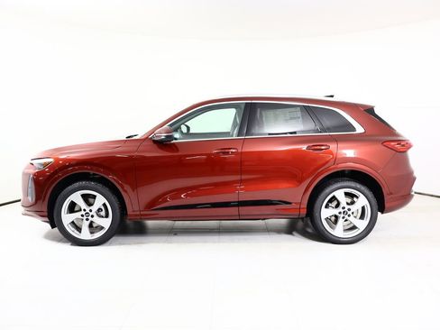 New 2025 Audi Q5 Premium Plus image 12