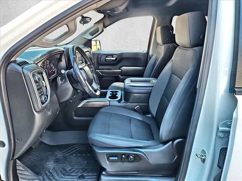 Used 2022 Chevrolet Silverado 1500 RST AWD/4WD image 15
