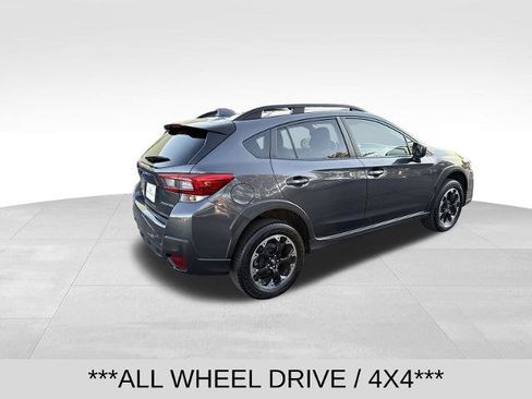 Used 2023 Subaru Crosstrek 2.0i Premium image 5