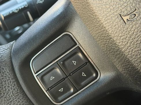 Used 2017 RAM 1500 Tradesman RWD image 15
