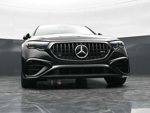 Used 2025 Mercedes-Benz E 53 AMG e 4MATIC Sedan image 45