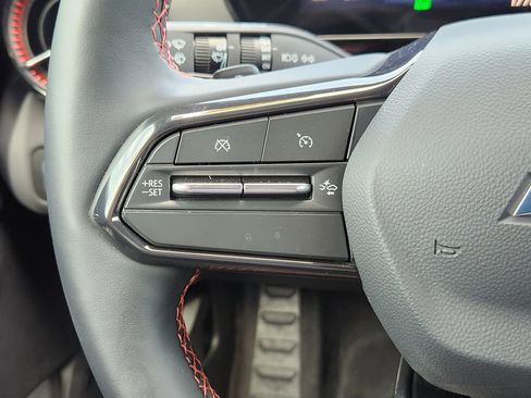 New 2025 Chevrolet Blazer EV RS image 33