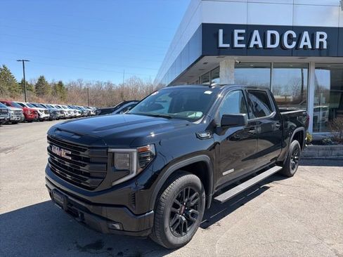Used 2025 GMC Sierra 1500 Elevation AWD/4WD image 1
