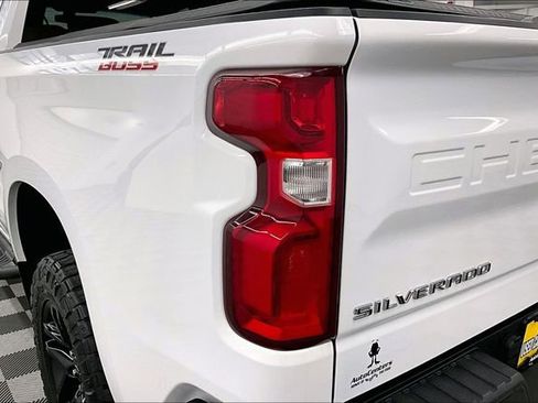 Used 2019 Chevrolet Silverado 1500 LT Trail Boss image 36
