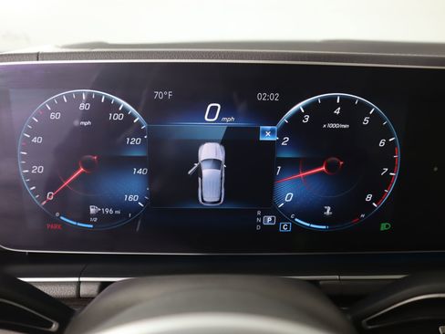 Used 2020 Mercedes-Benz GLE 350 4MATIC image 4