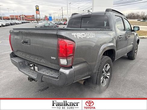 Certified 2019 Toyota Tacoma TRD Sport image 7