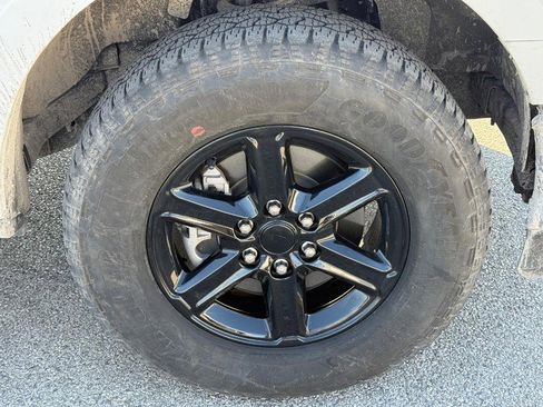 Certified 2025 Ford F150 XLT w/ Equipment Group 301A Standard image 8