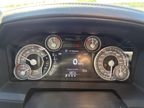 Used 2016 RAM 2500 Limited image 21