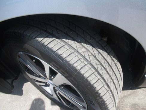 Used 2019 Subaru Outback 2.5i Limited AWD/4WD image 29