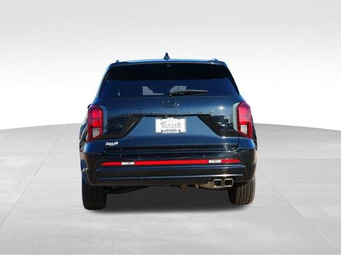 Used 2025 Hyundai Palisade Calligraphy image 5