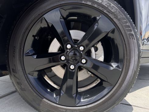 Used 2023 Jeep Grand Cherokee Altitude image 9