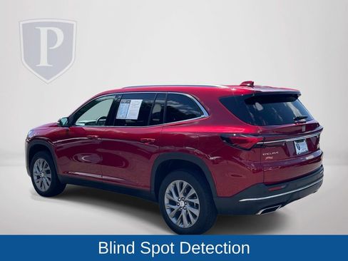 Used 2026 Buick Enclave Preferred FWD image 5
