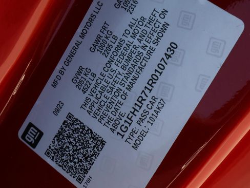 Used 2024 Chevrolet Camaro SS RWD image 23