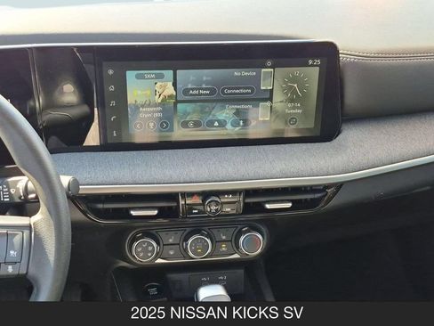 Used 2025 Nissan Kicks SV w/ SV Premium Package AWD/4WD image 24