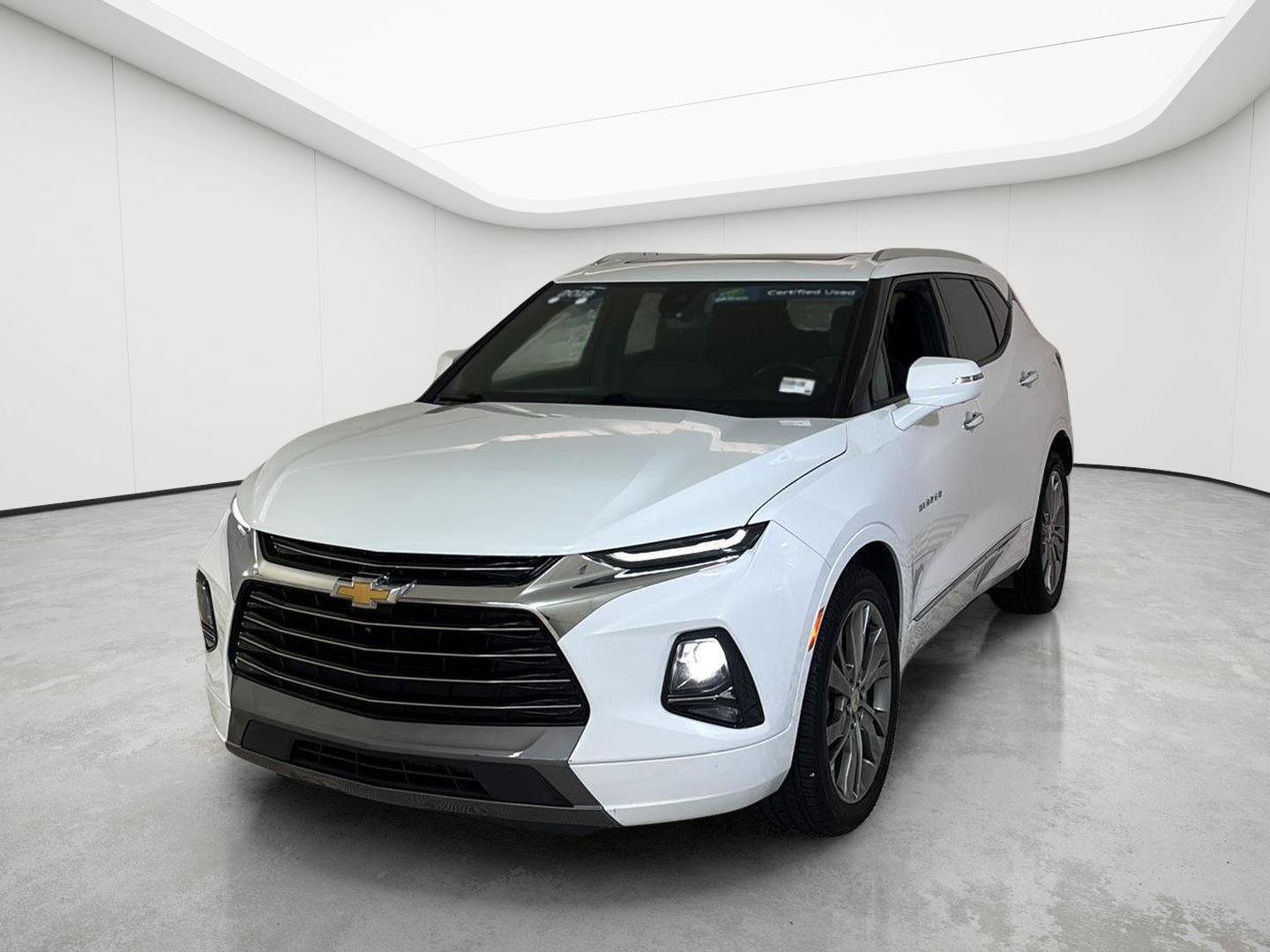 Used 2019 Chevrolet Blazer Premier w/ Sun and Wheels Package FWD image 3