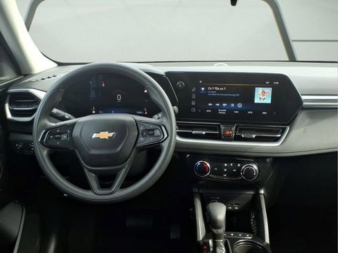 Certified 2024 Chevrolet TrailBlazer LT FWD image 10