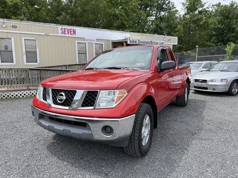Used 2005 Nissan Frontier SE w/ (P01) Power Pkg image 4
