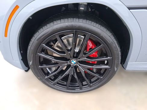New 2026 BMW X6 xDrive40i w/ Premium Package image 10