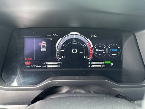 Used 2024 Toyota Tundra Platinum image 21