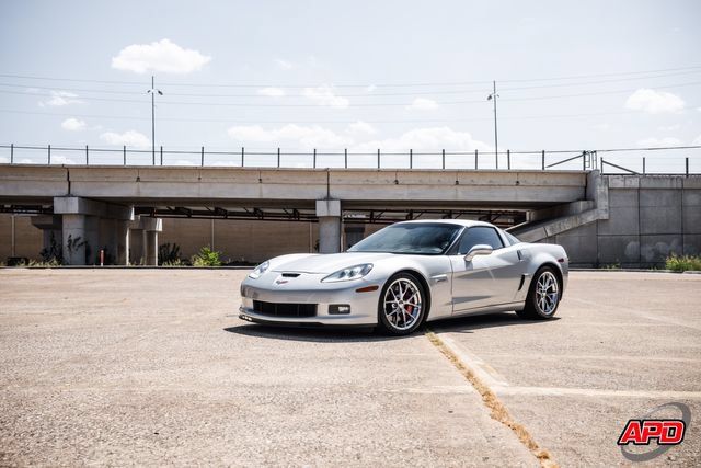 Used 2009 Chevrolet Corvette Z06 w/ Preferred Equipment Group RWD image 20