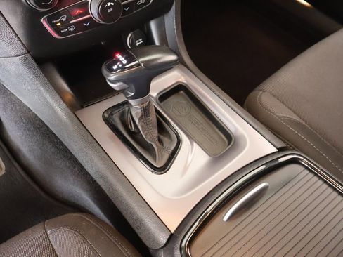 Used 2020 Dodge Charger SXT w/ Blacktop Package image 7