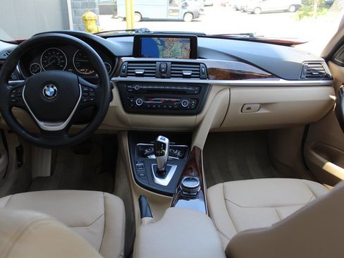 Used 2014 BMW 335i xDrive Sedan AWD/4WD image 23