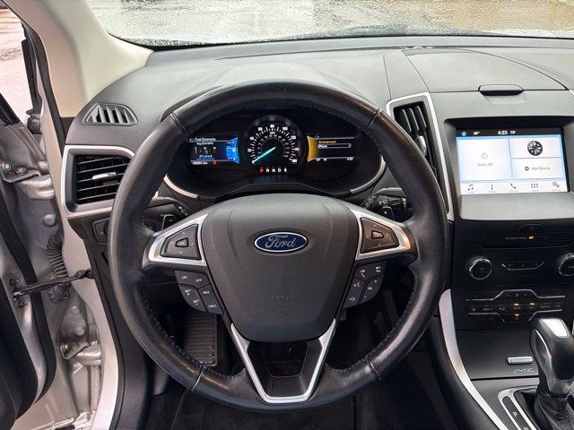 Used 2016 Ford Edge SEL w/ Equipment Group 201A AWD/4WD image 22