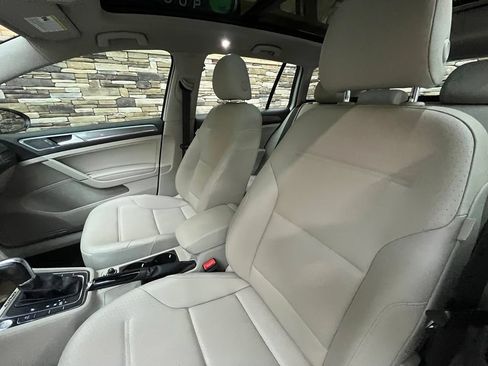 Used 2019 Volkswagen Golf Alltrack SE AWD/4WD image 39
