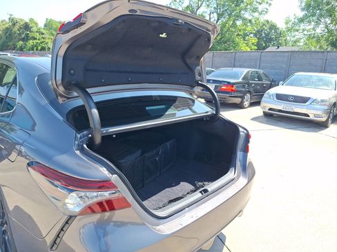 Used 2023 Toyota Camry XSE FWD image 34